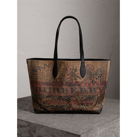 burberry doodle tote